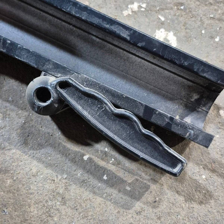 Used Dometic Upper Main Arm, Black, 73" - Sunchaser II 3314064.001U - Young Farts RV Parts