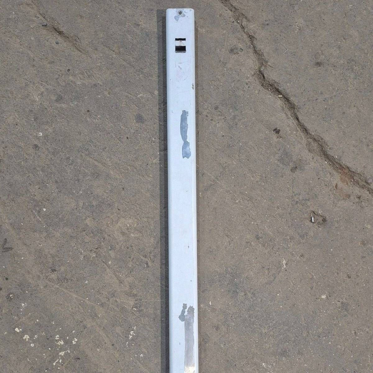 Used Dometic Upper Main Arm, White, 61" - 3104502.301B - Young Farts RV Parts