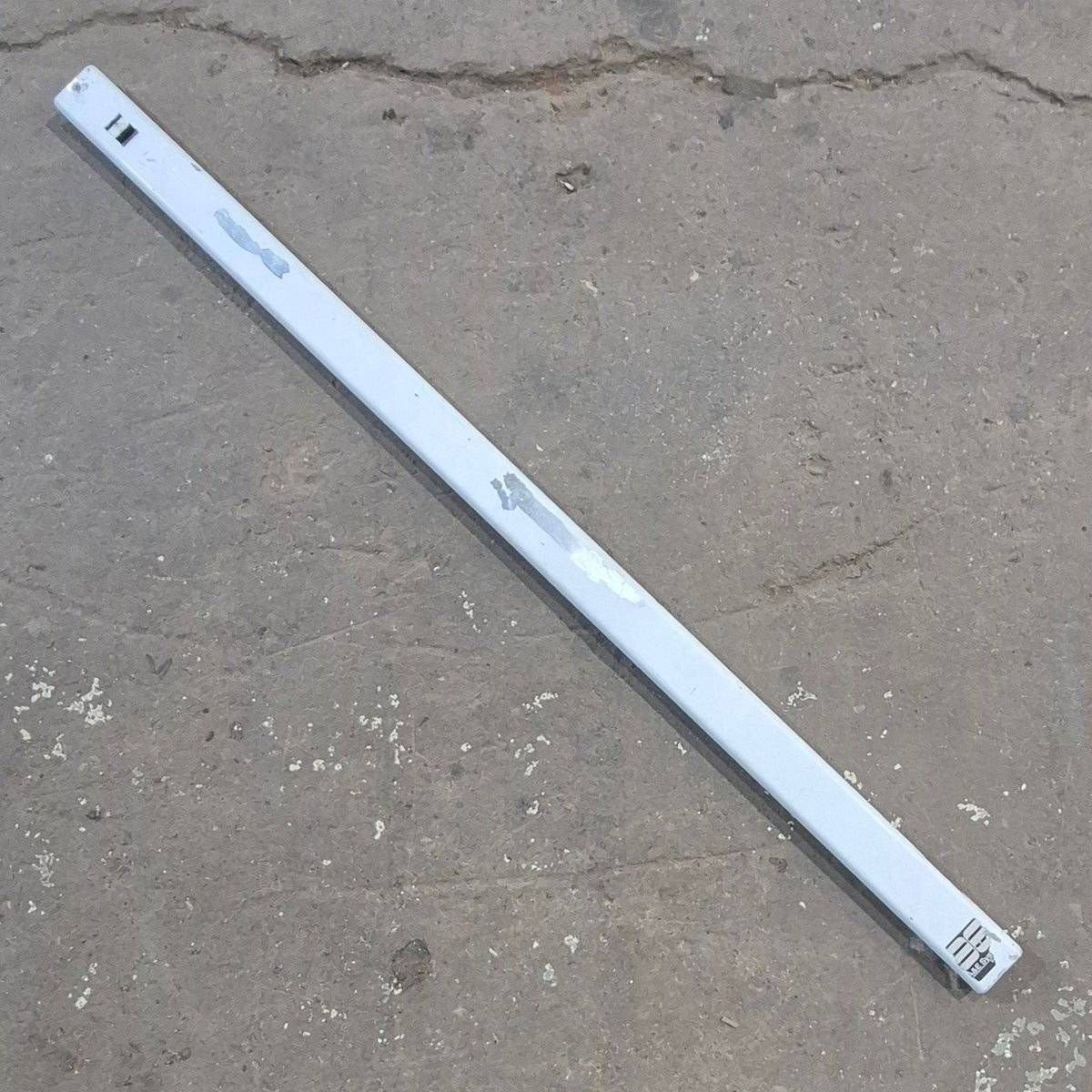 Used Dometic Upper Main Arm, White, 61" - 3104502.301B - Young Farts RV Parts