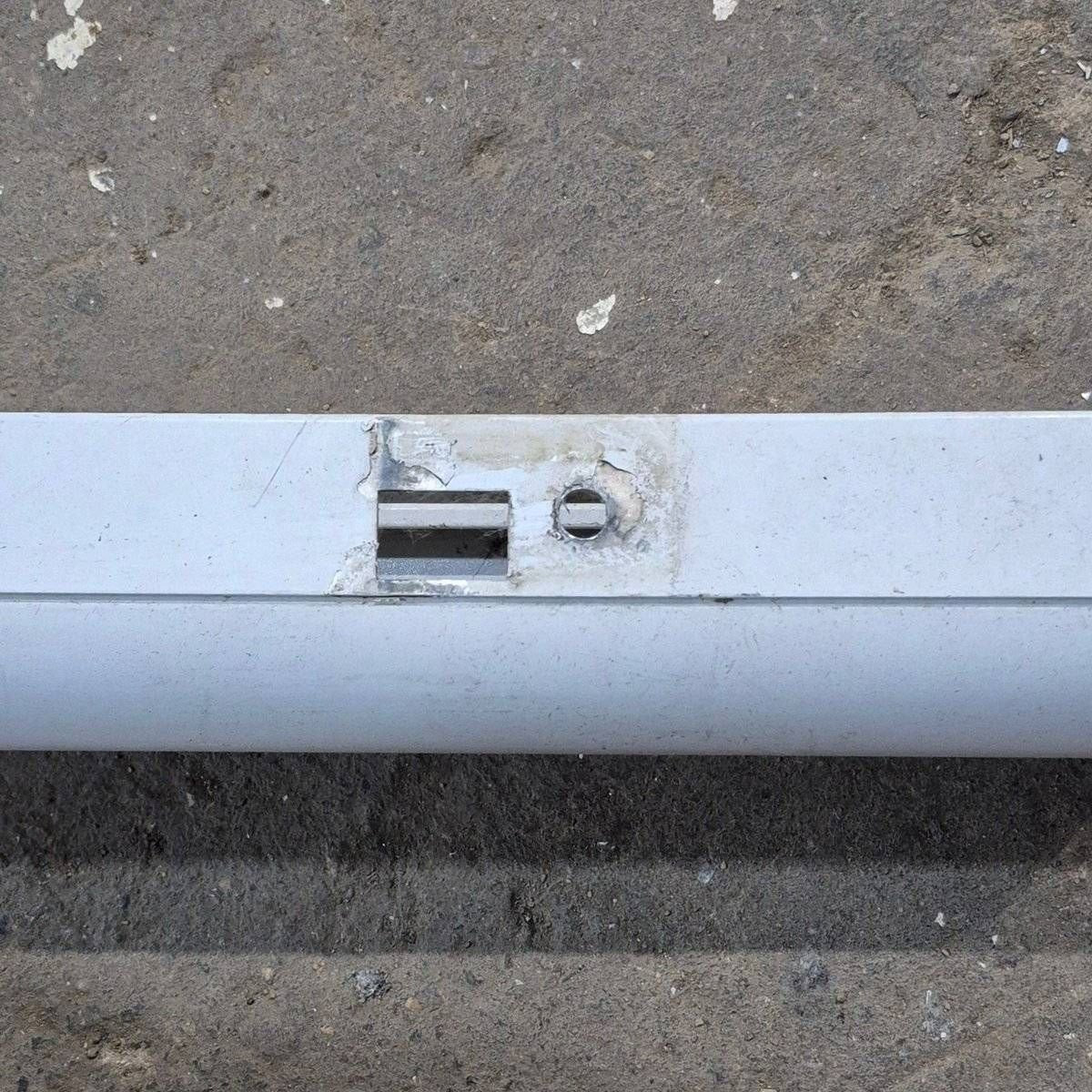 Used Dometic Upper Main Arm, White, 61