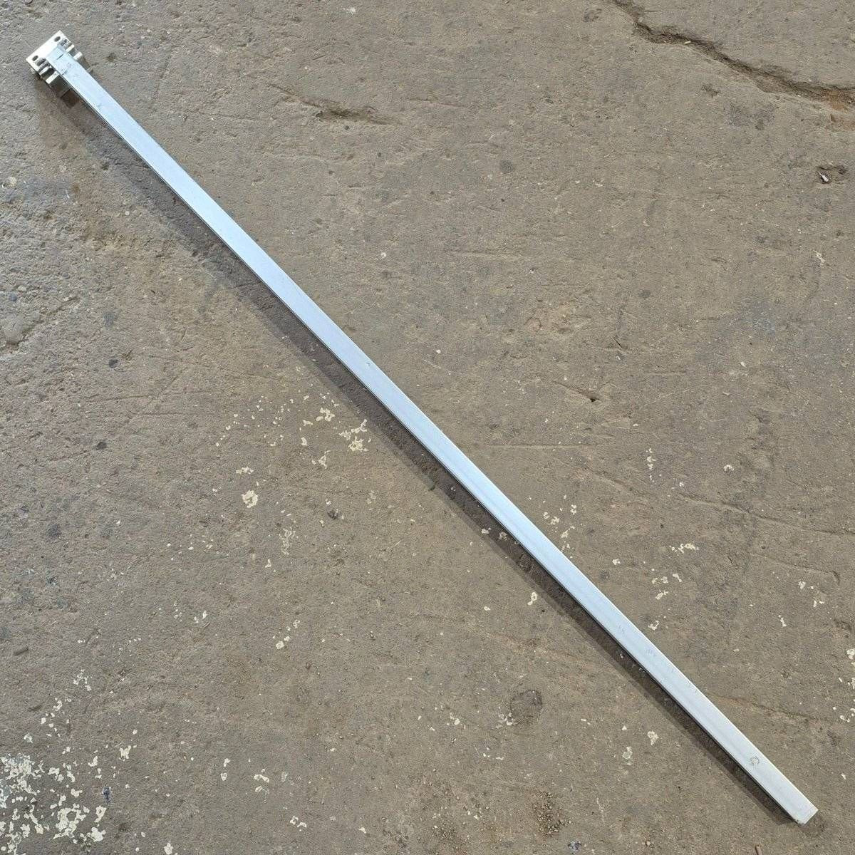 Used Dometic Upper Rafter Arm, Silver (Satin), 66