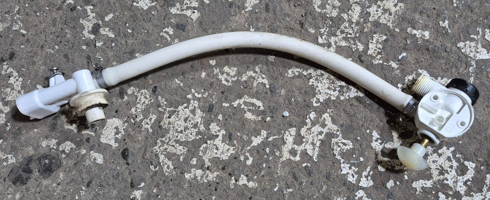 Used Dometic Vacuum Breaker, Water Valve & Supply Hose - 385316906 , 385340177 , 385314349 - Young Farts RV Parts