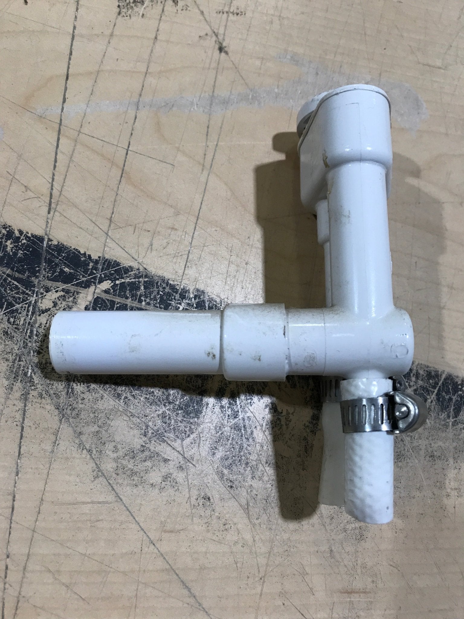 Used Dometic Vacuum Breaker (With Hand Sprayer) - 385230325 - Young Farts RV Parts