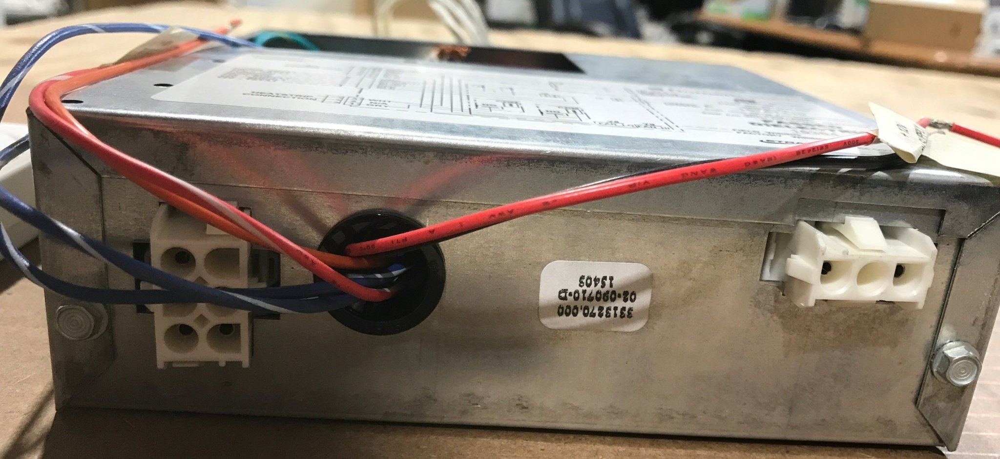 Used Dometic Wall Thermostat w/ Control Board, Single Zone, White - 3316232.700 - Young Farts RV Parts