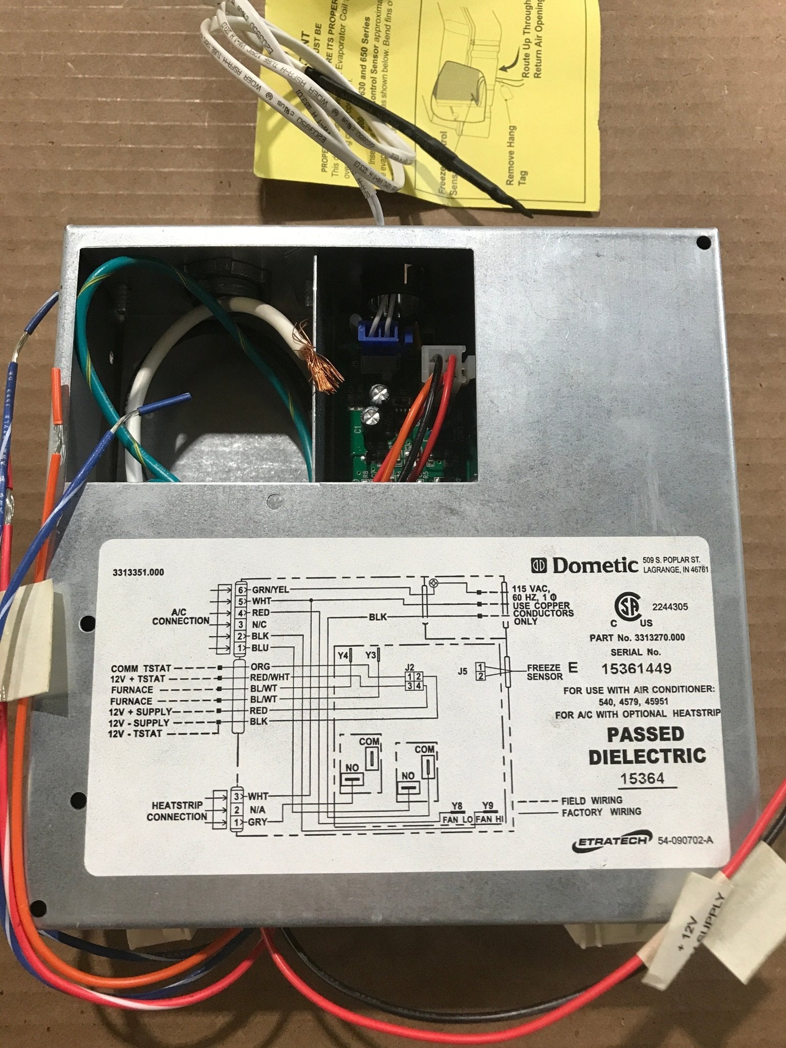 Used Dometic Wall Thermostat w/ Control Board, Single Zone, White - 3316232.700 - Young Farts RV Parts