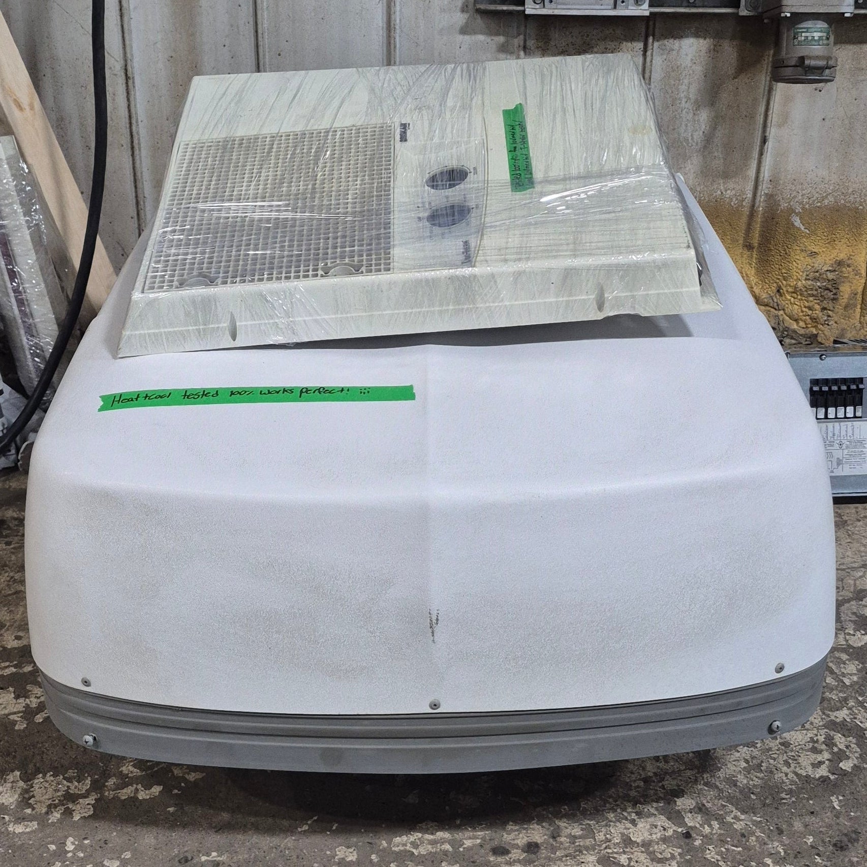 Used Duo - Therm Air Conditioner, Complete, 13500 BTU, Cool Only - 57915.622 - Young Farts RV Parts