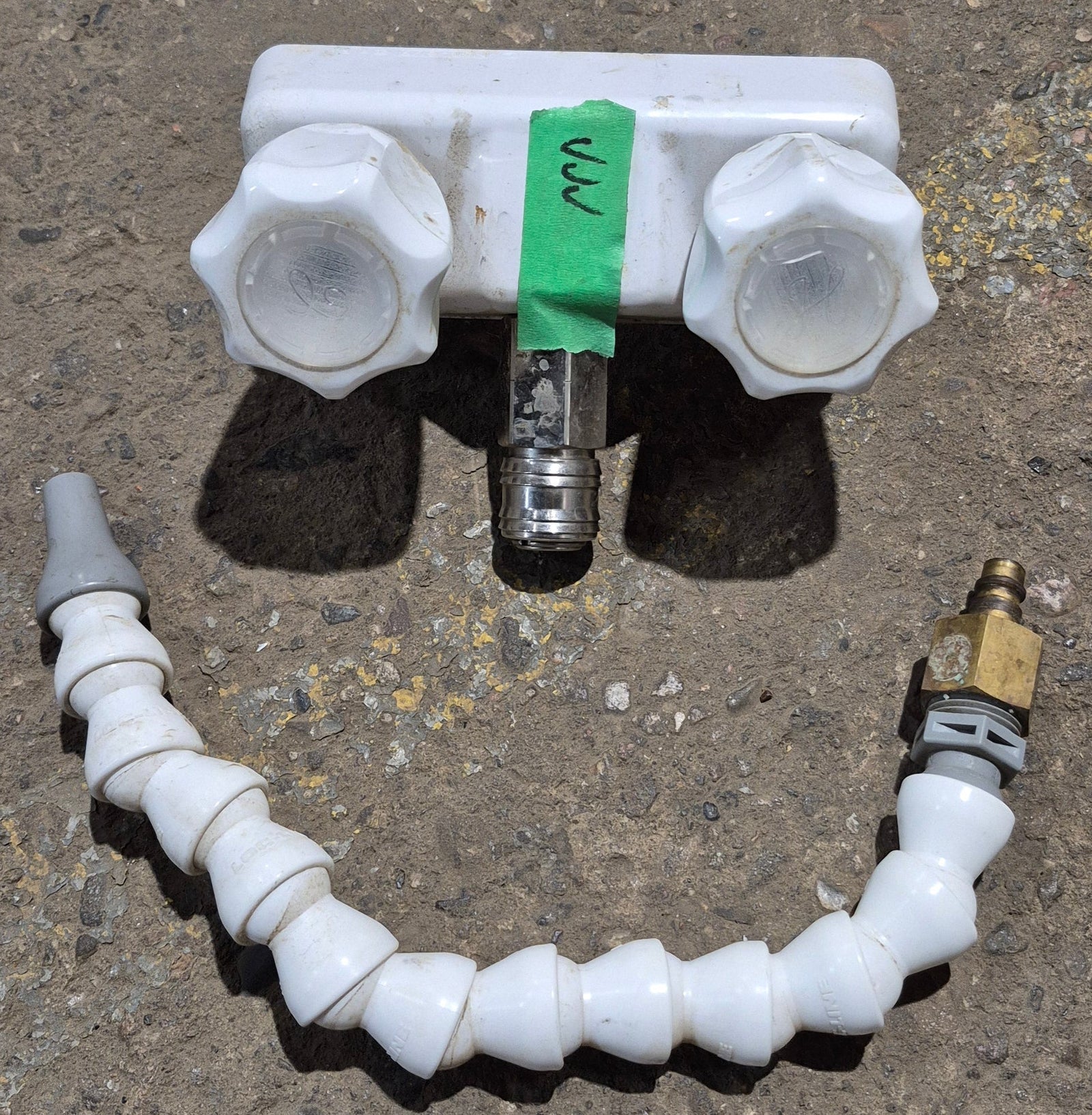 Used Exterior Faucet with Quick Connect Connection and Loc - Line Port - Young Farts RV Parts