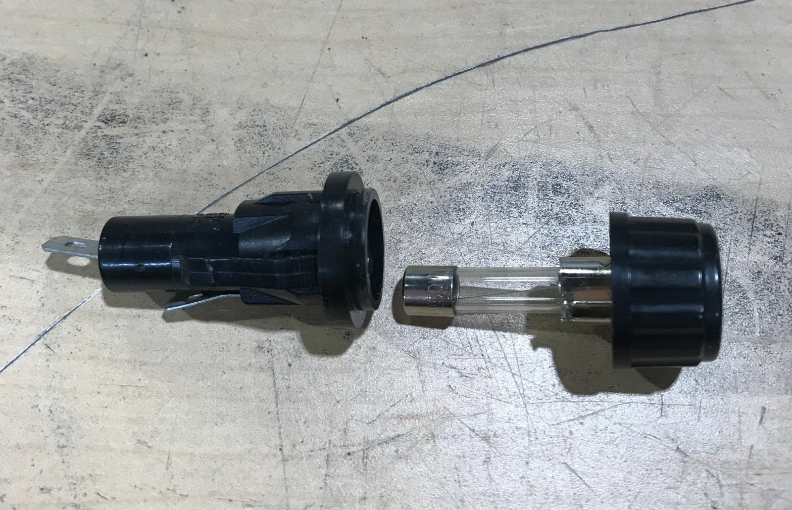 Used Fantastic Fan Fuse Holder - K9018 - 09 - Young Farts RV Parts