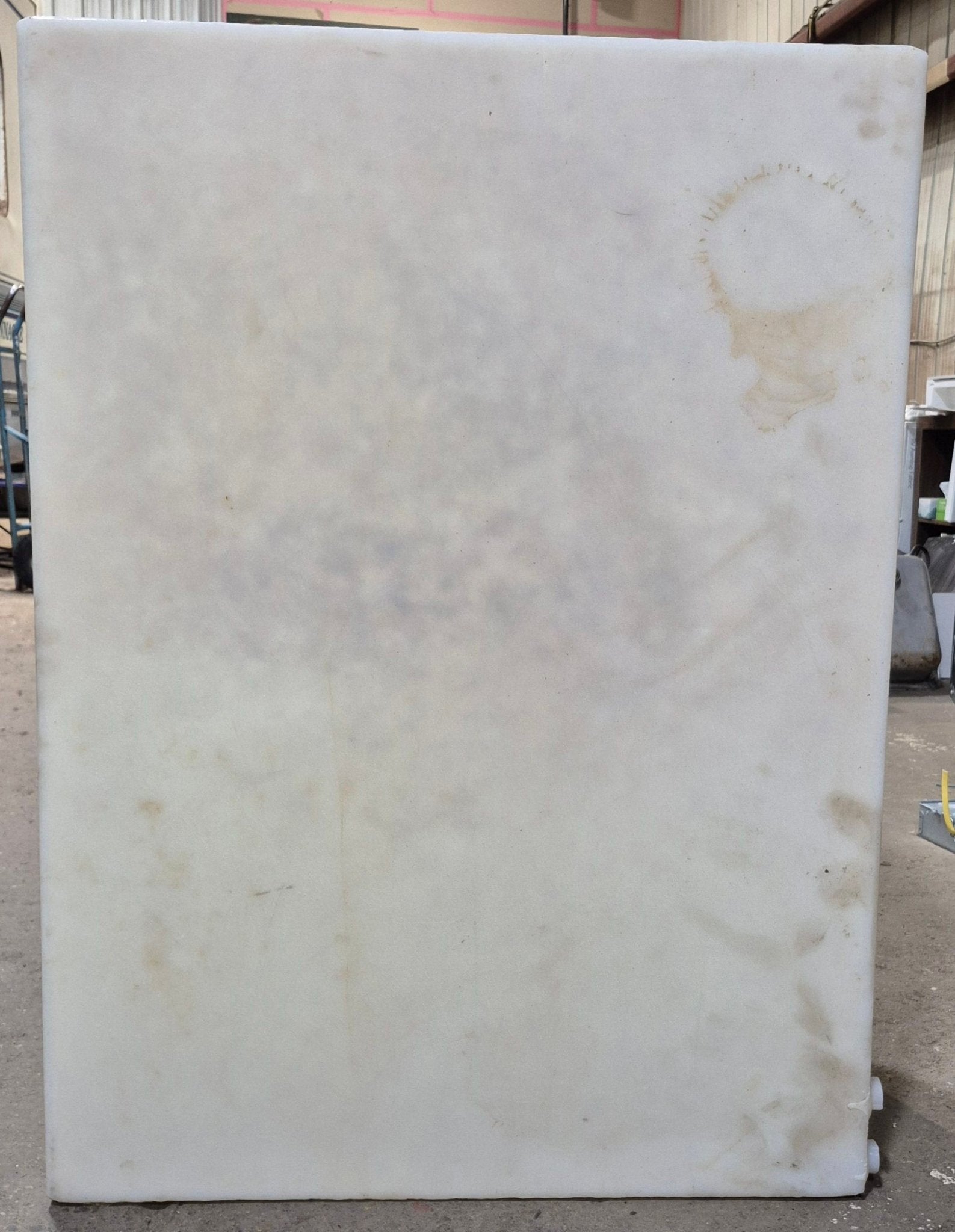 Used Fresh Water Tank 14 3/8" H x 28 7/8" W x 39 5/8” L - Young Farts RV Parts