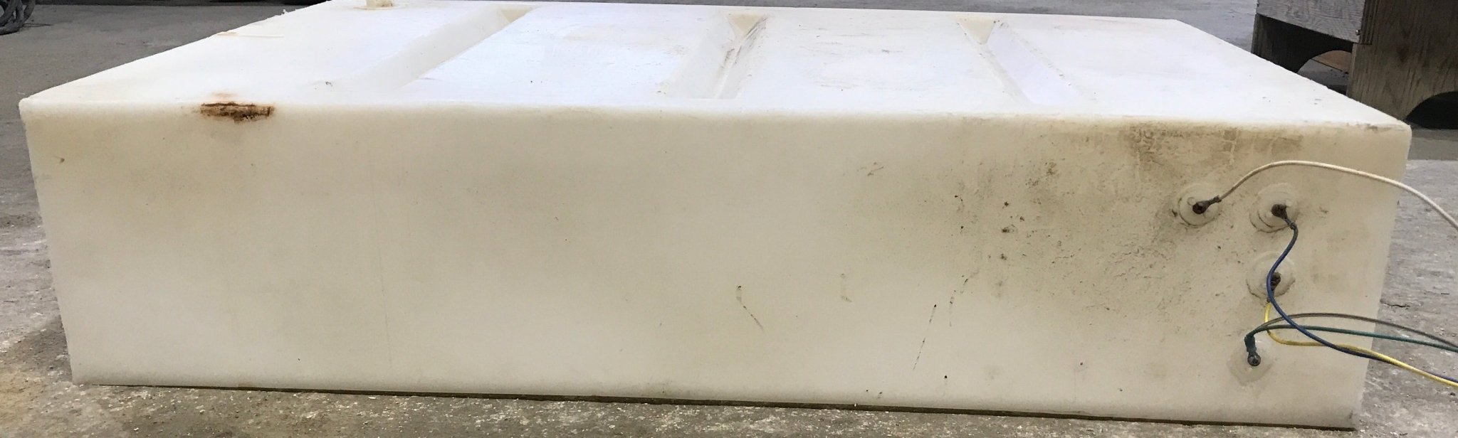 Used Fresh Water Tank 8 1/2" H x 24" W x 37” L - Young Farts RV Parts