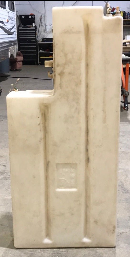 Used Fresh Water Tank 9 1/4