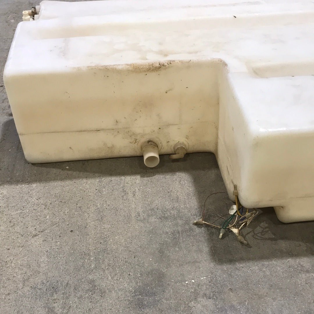 Used Fresh Water Tank 9 1/4