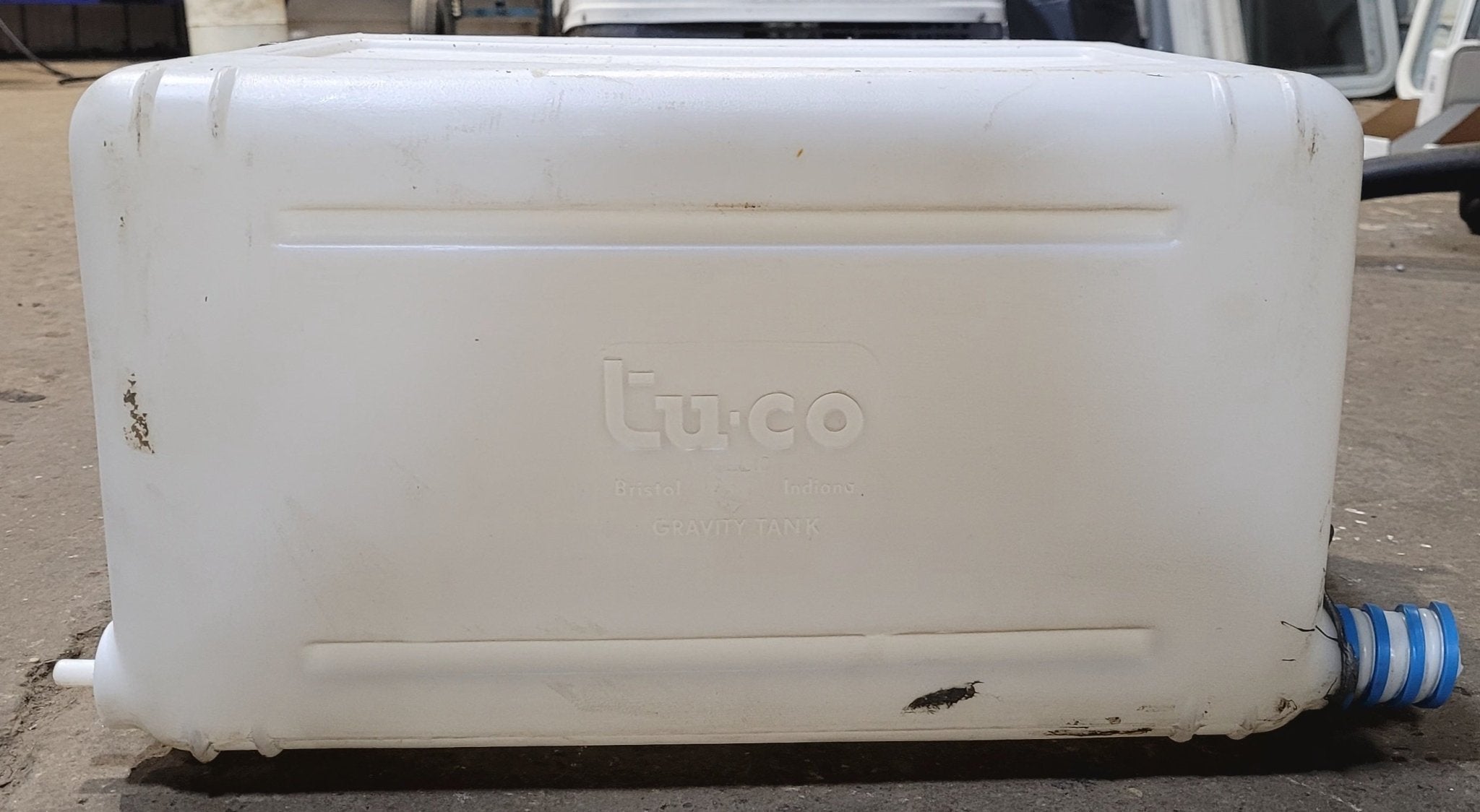 Used Fresh Water Tank 9 3/4” x 13 3/4” x 17 1/2” - Young Farts RV Parts