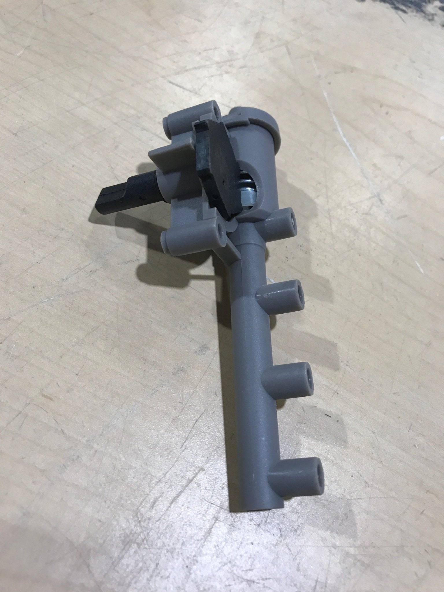 Used Furrion Range Ignitor 2021124253 - Young Farts RV Parts