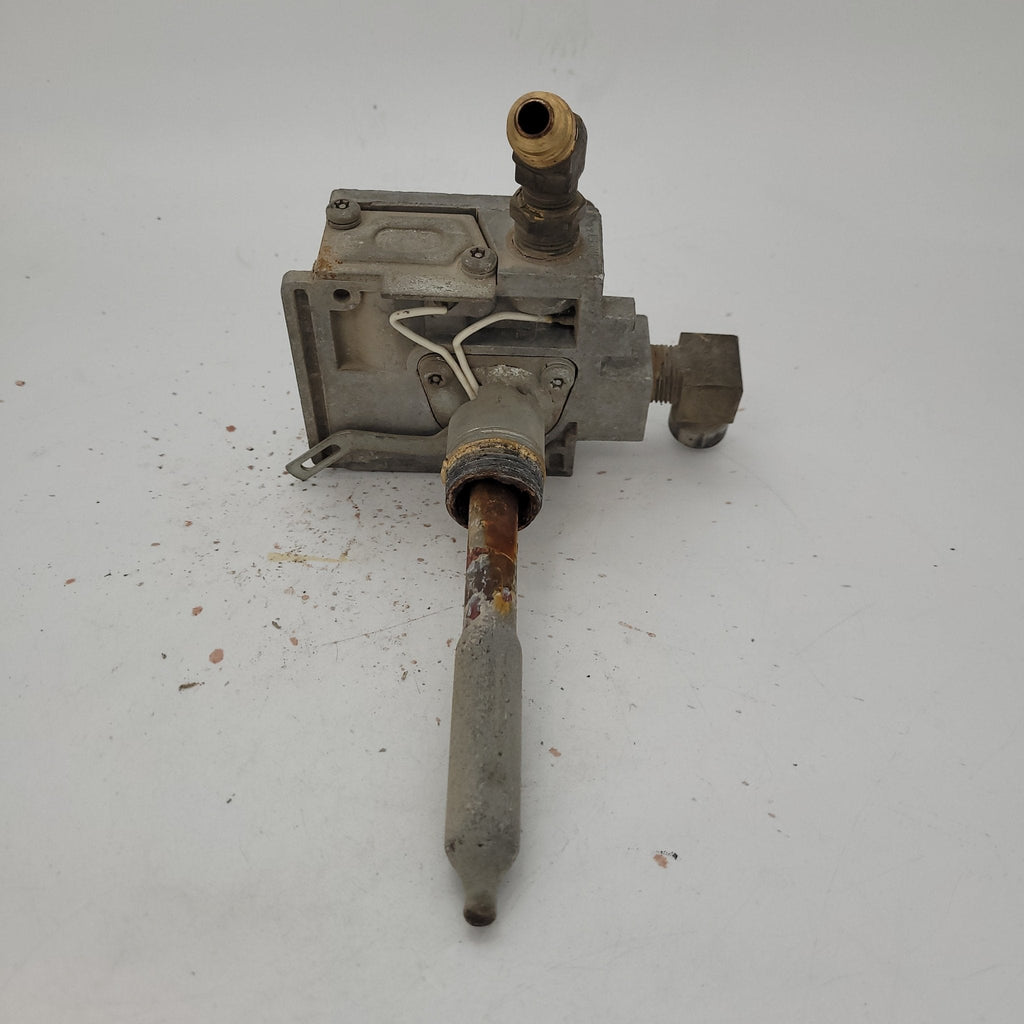 Used Gas Valve Atwood No. MPD - 91043 (White - Rodgers Model No. 37C14U - 5) - Young Farts RV Parts