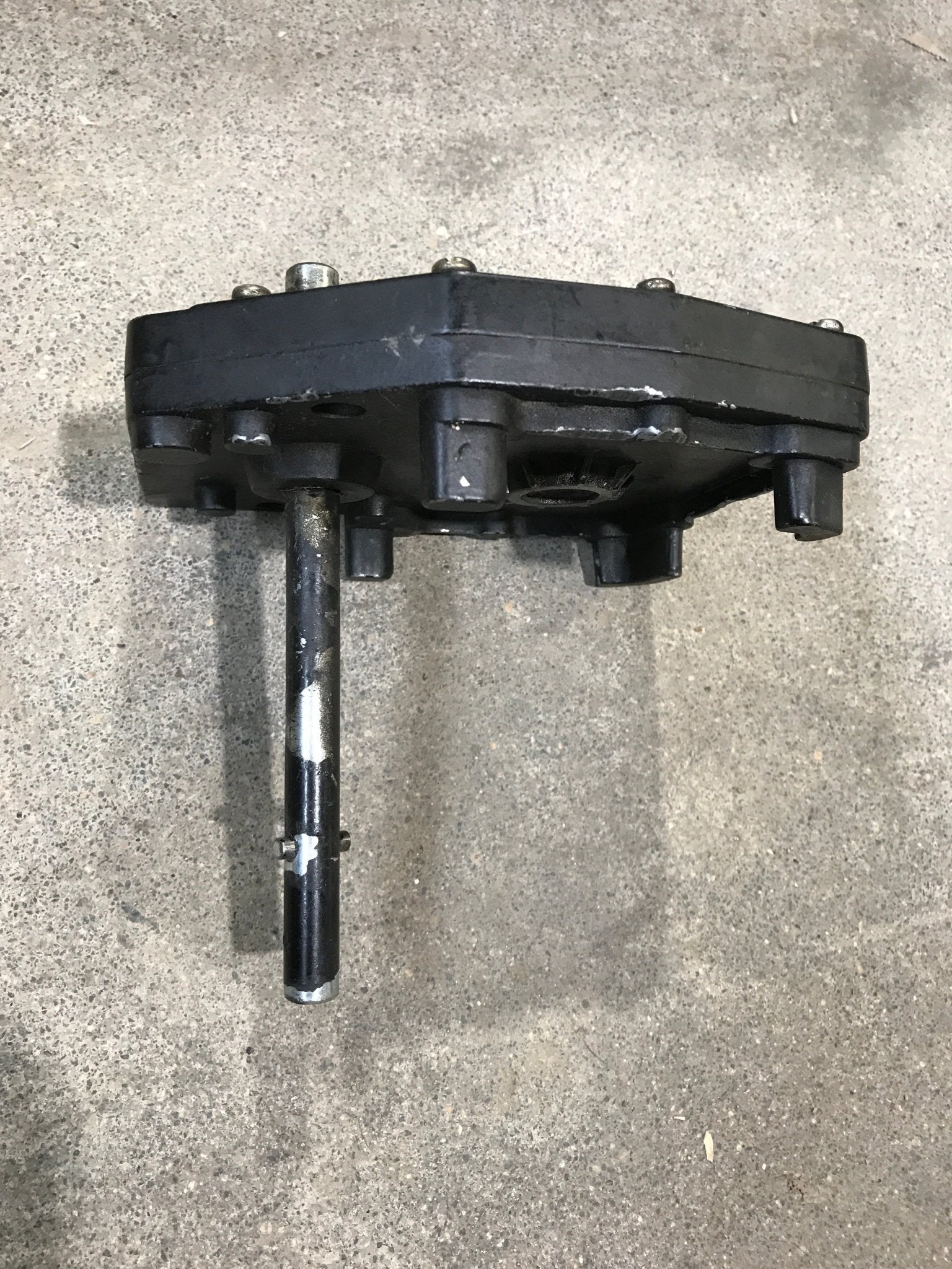 Used Gear Box - Gear Box Only - Young Farts RV Parts