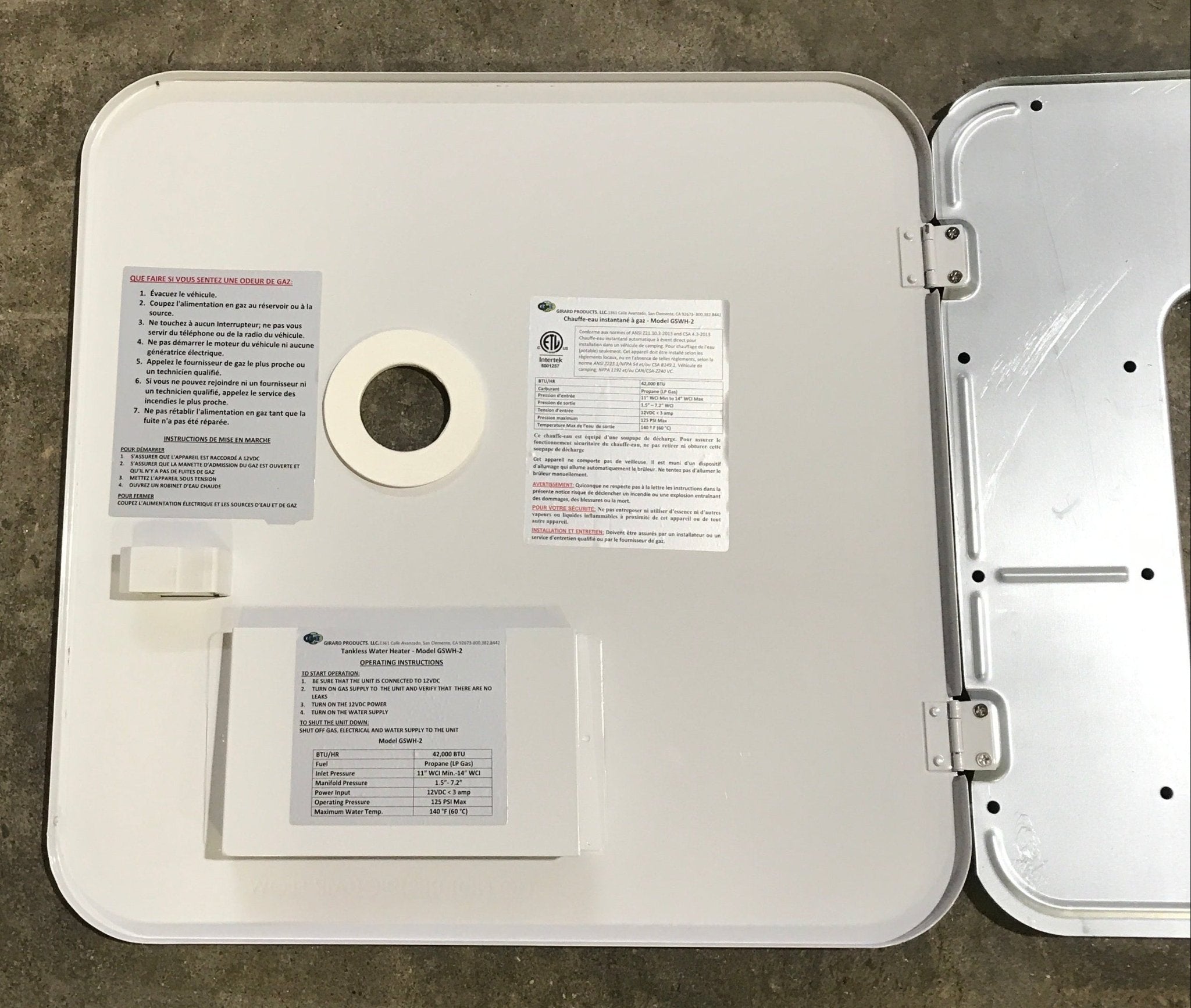 Used Girard 10 Gallon Water Heater Door Kit, White - 2GWHDAS10 - Young Farts RV Parts