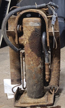 Load image into Gallery viewer, Used HWH Hydraulic levelling Jack Leg RAP7164 - AP7001 - Young Farts RV Parts