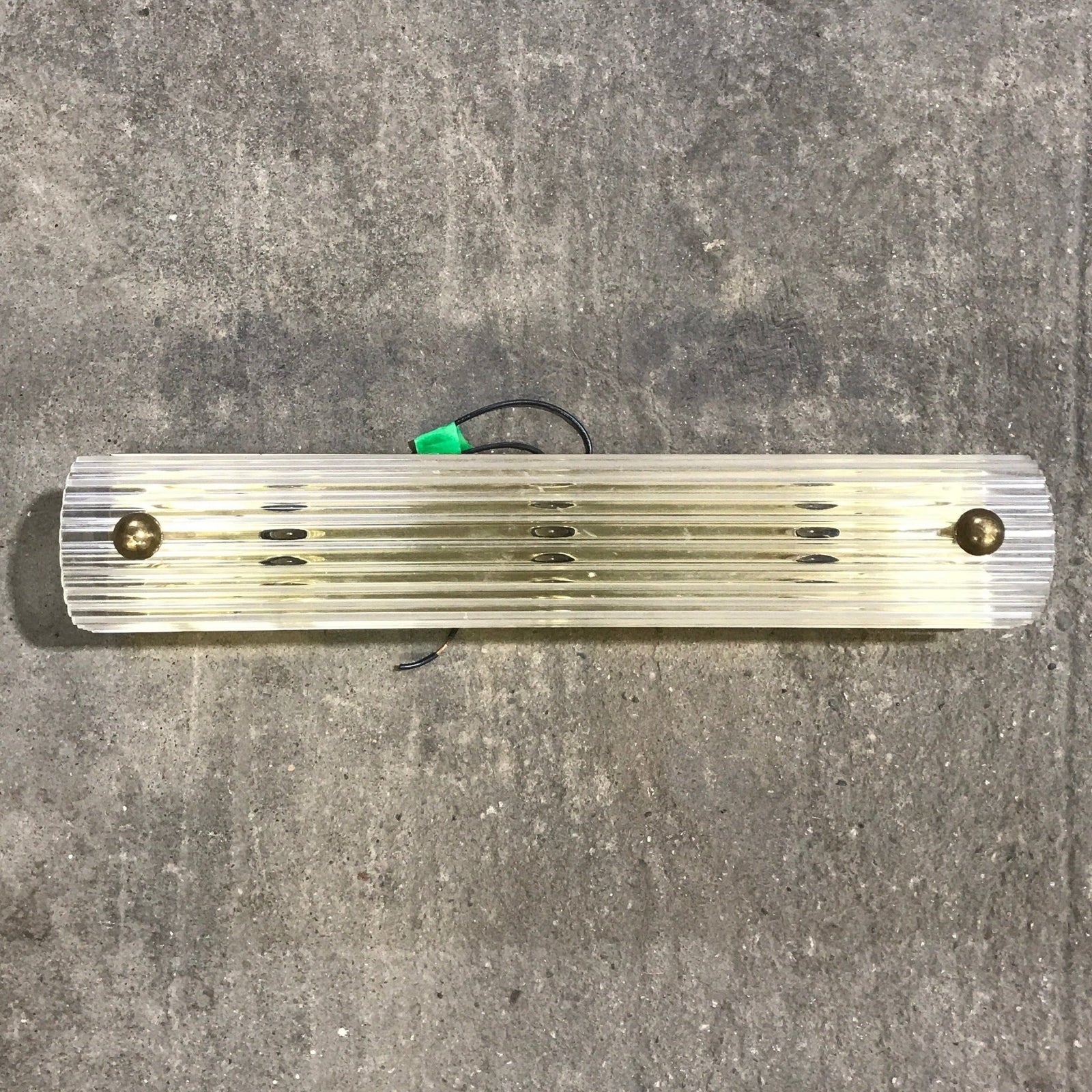 Used Interior Light Fixture LR90964 | Cat. No. 526 - Young Farts RV Parts