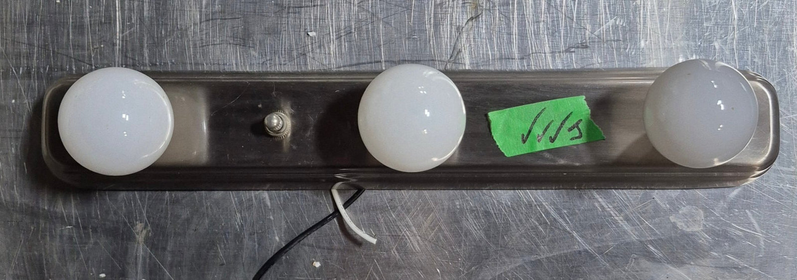 Used Interior Vanity Light Fixture - Young Farts RV Parts