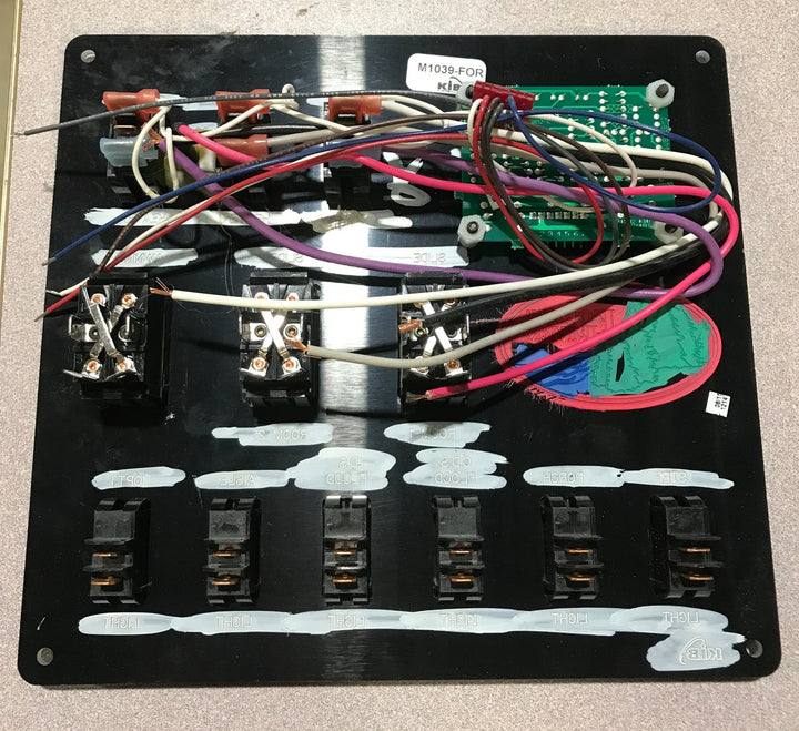 Used KIB Command Center M1039 - FOR - Young Farts RV Parts