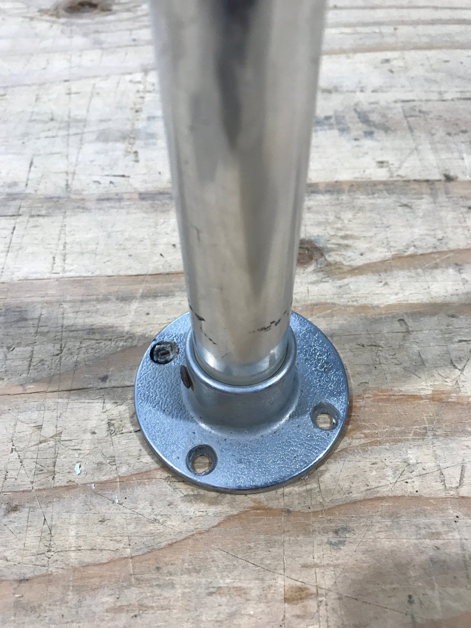 Used Ladder Standoff Assembly - 7 1/4