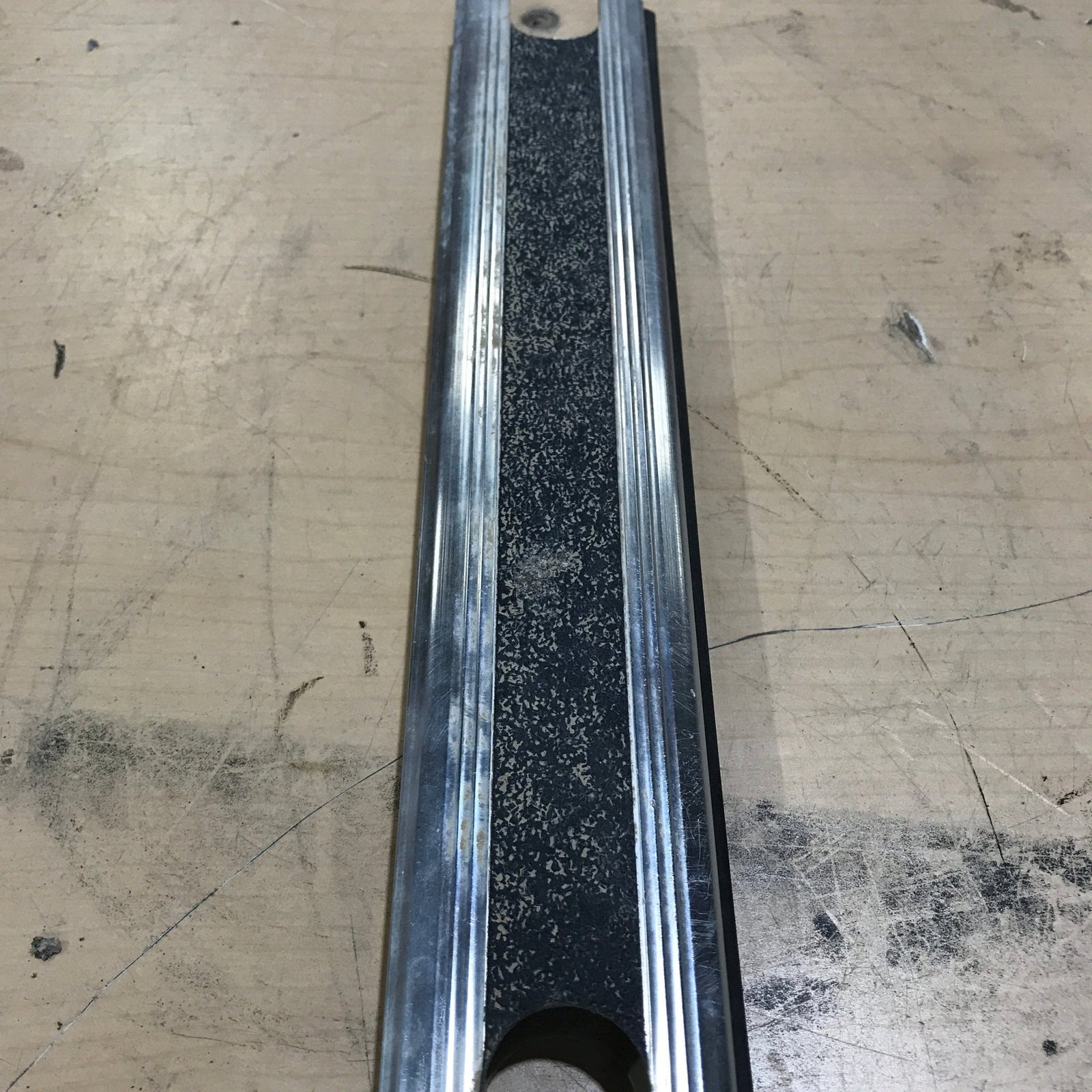 Used Ladder Step/ Tread - 13