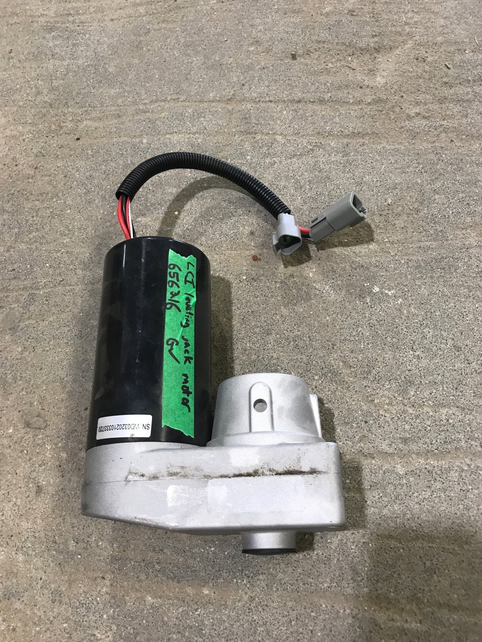 Used LCI Leveling Jack Motor - 656216 - Young Farts RV Parts