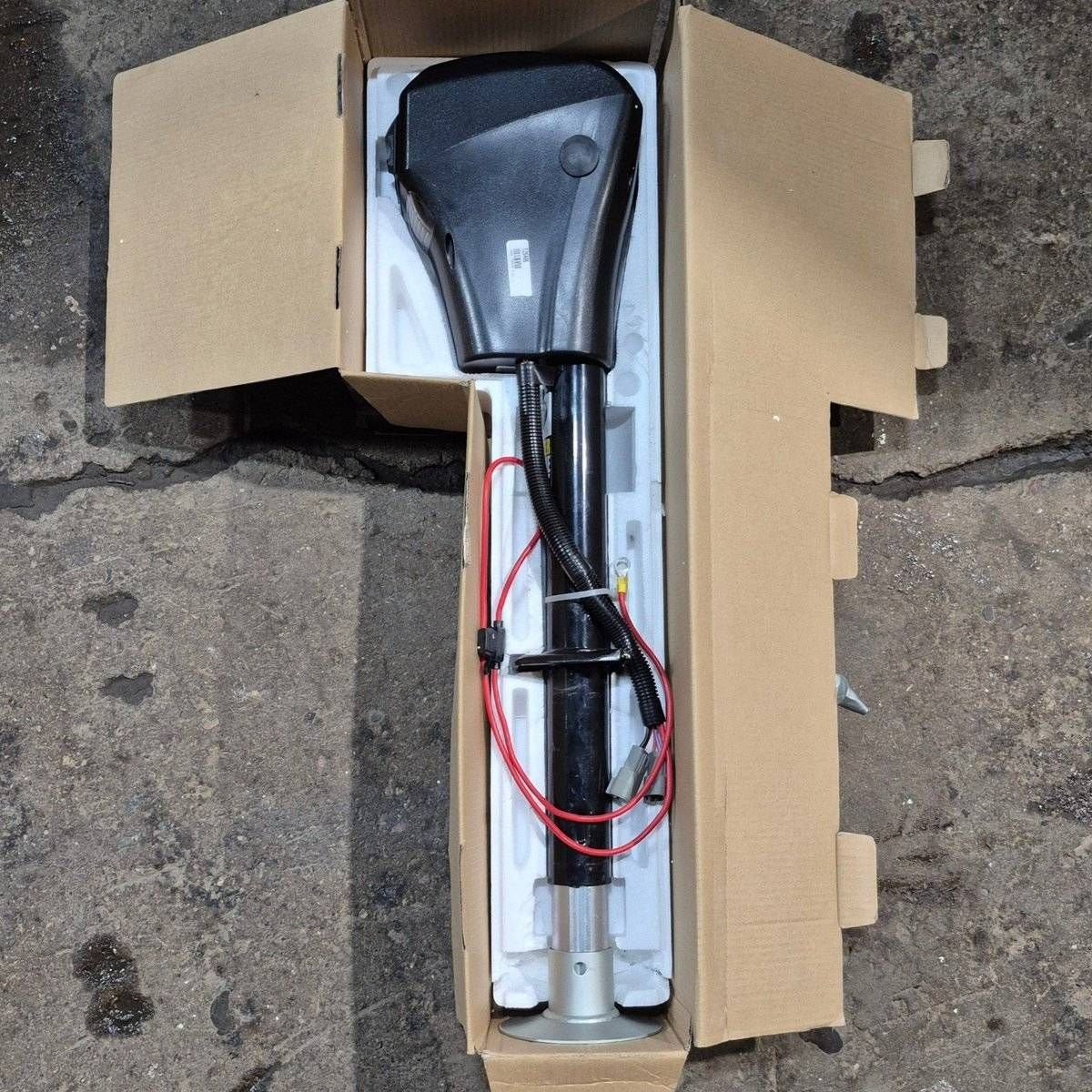 Used Lippert Power Jack - 285318 - Young Farts RV Parts
