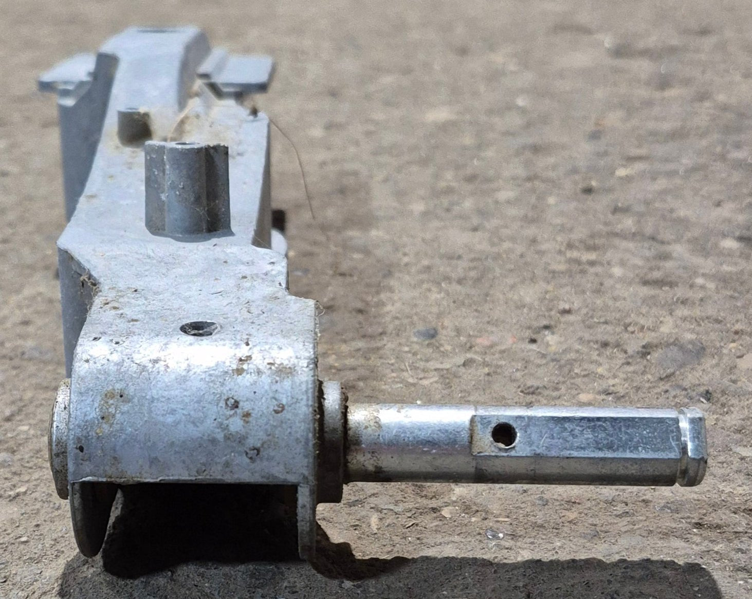 Used Lippert Solera Idler Regal Head Mount - 643916 - Young Farts RV Parts