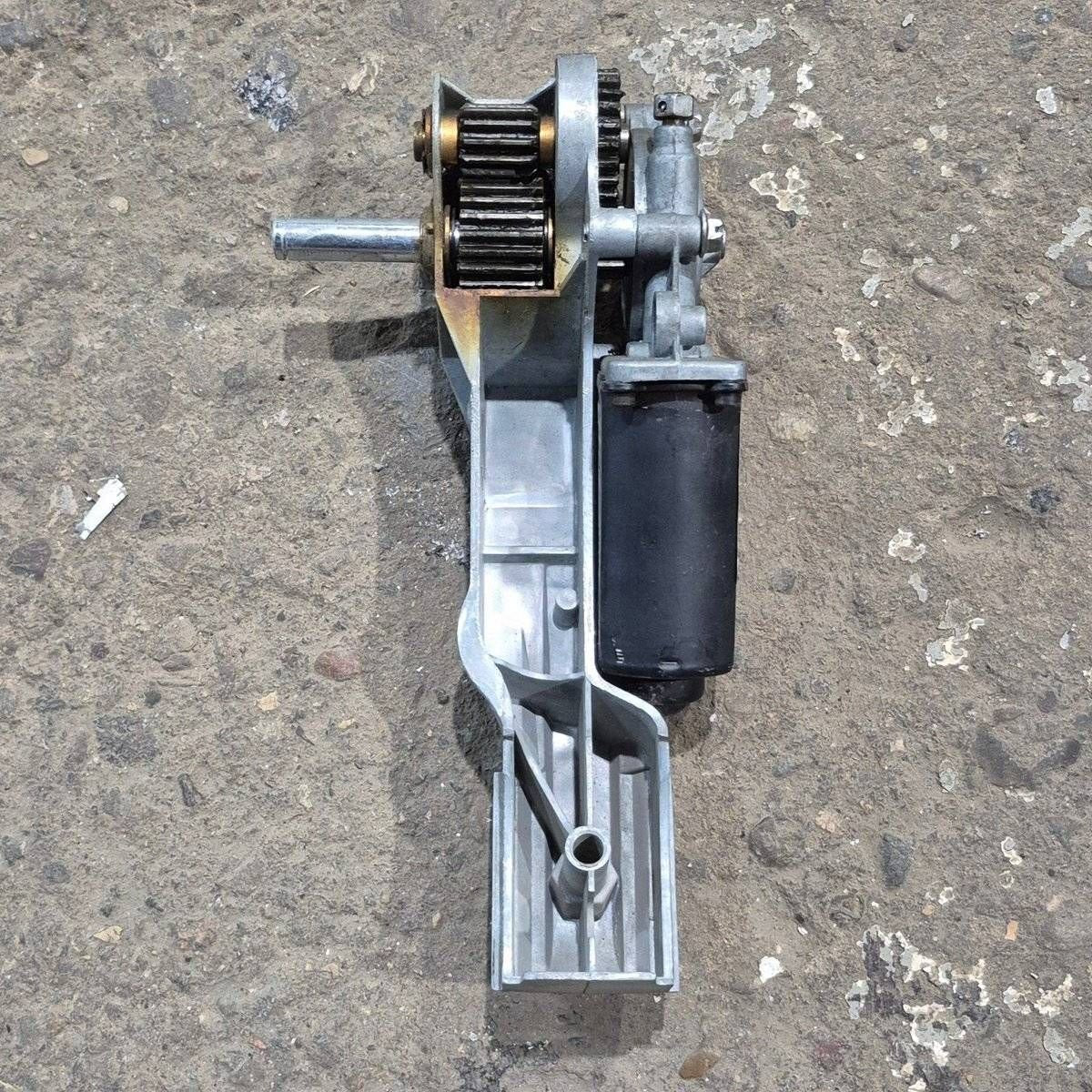 Used Lippert Solera Replacement Motor - 266149 - Young Farts RV Parts