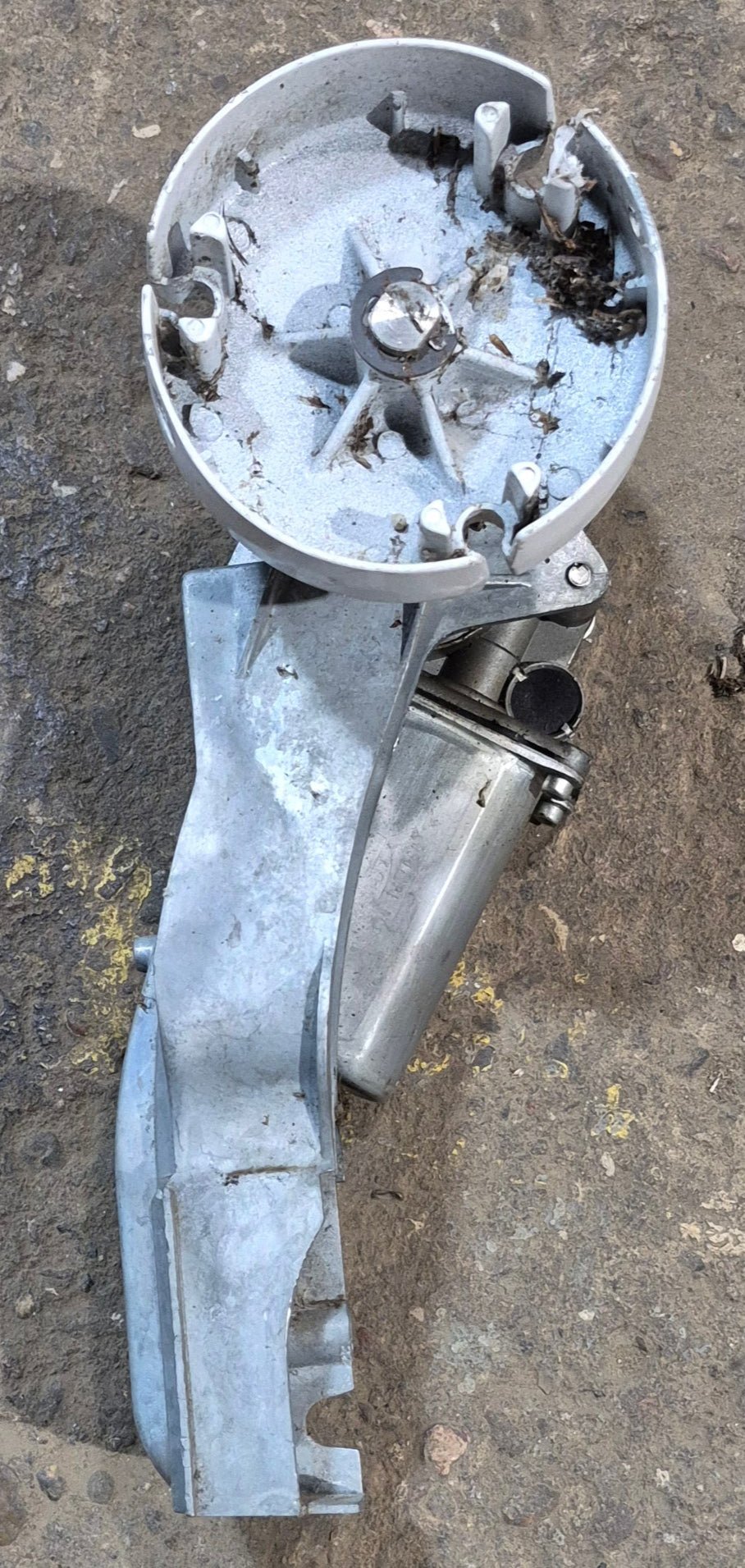 Used Lippert Solera Replacement Motor 266149 - Young Farts RV Parts