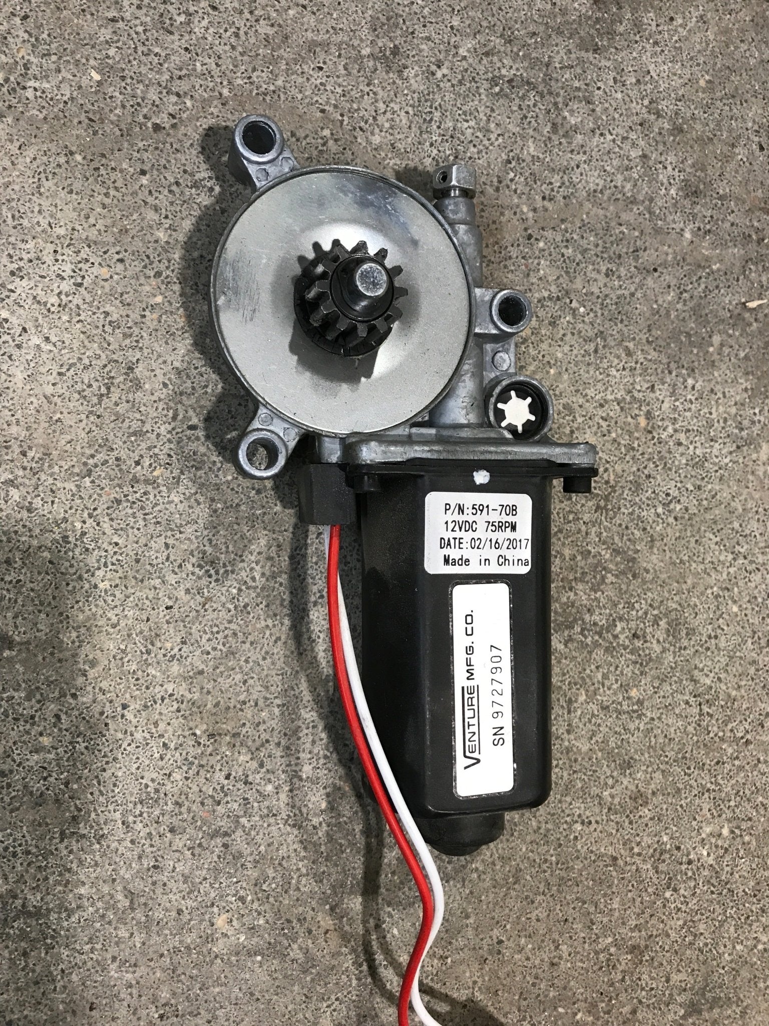 Used Lippert Solera Replacement Motor - Young Farts RV Parts