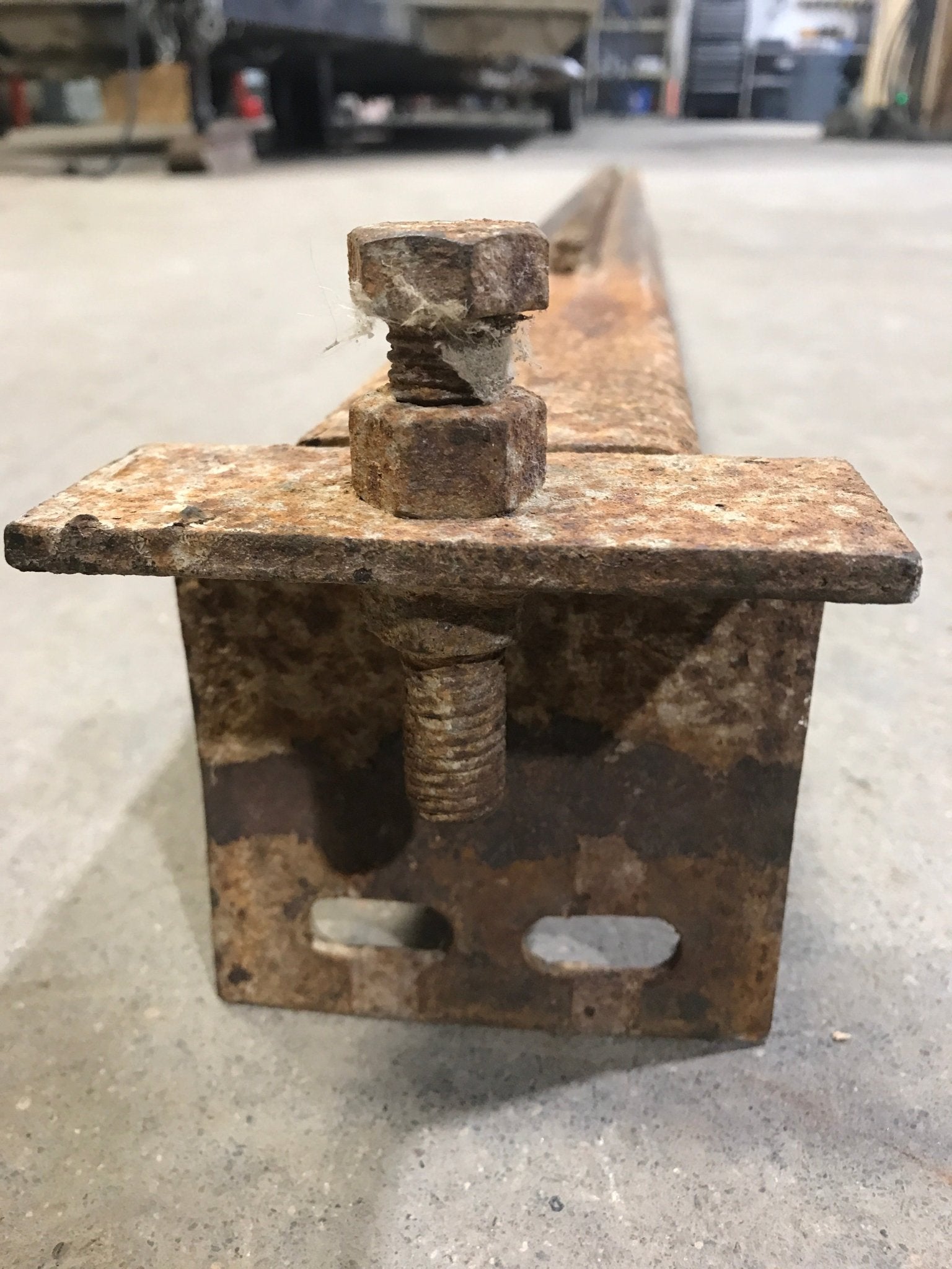 Used Living Room Slide Inner Rail - Young Farts RV Parts