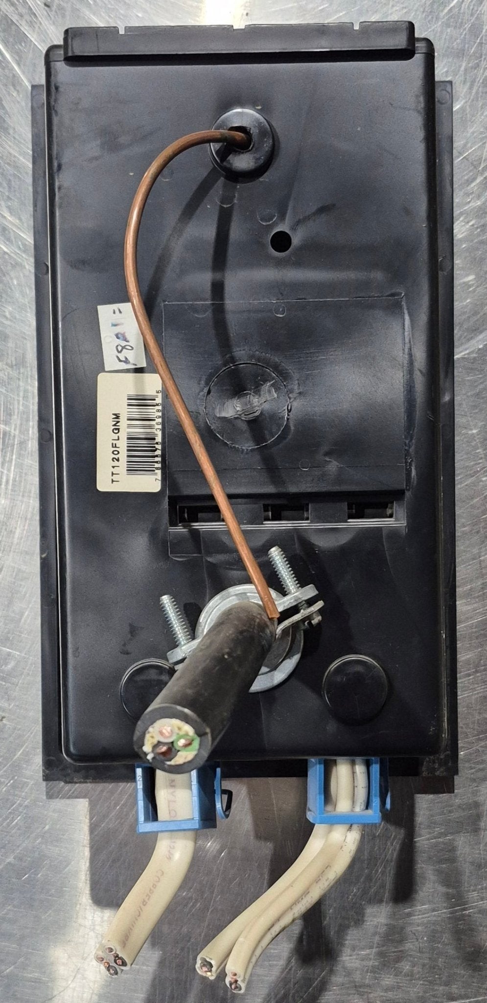 Used Load Center - TT120FLGNM - Young Farts RV Parts