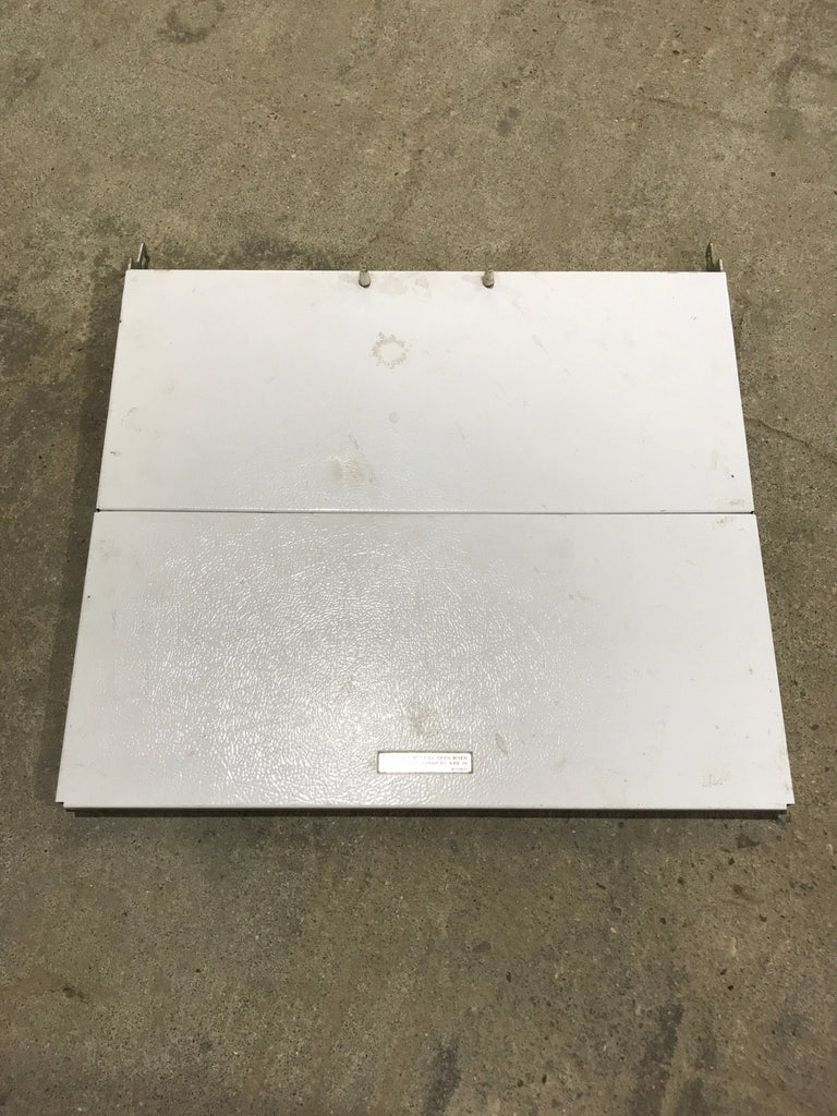 Used MAGIC Chef Bi - Fold Cover CLY1610BDW - Young Farts RV Parts