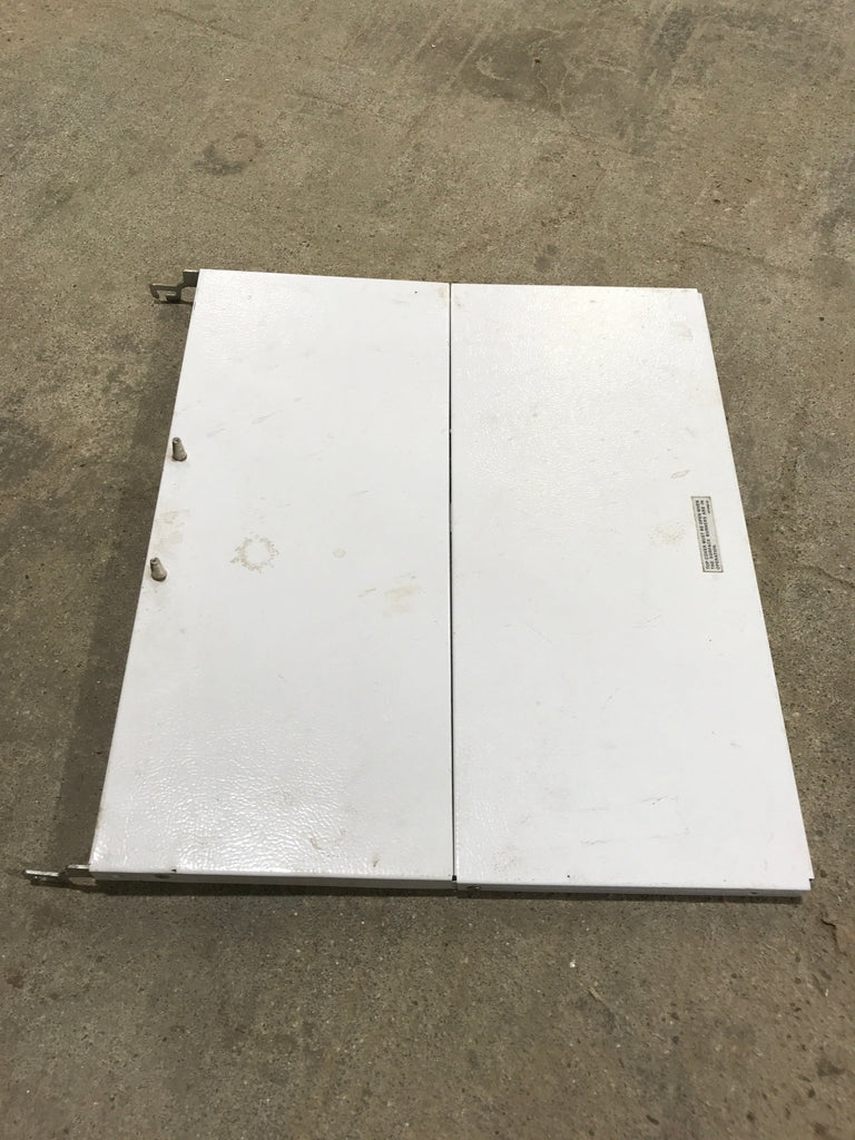 Used MAGIC Chef Bi - Fold Cover CLY1610BDW - Young Farts RV Parts