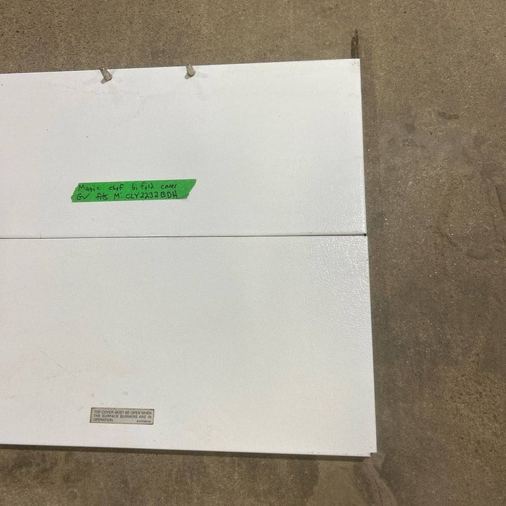 Used MAGIC Chef Bi-Fold Cover White for CLY2232BDH - Young Farts RV Parts