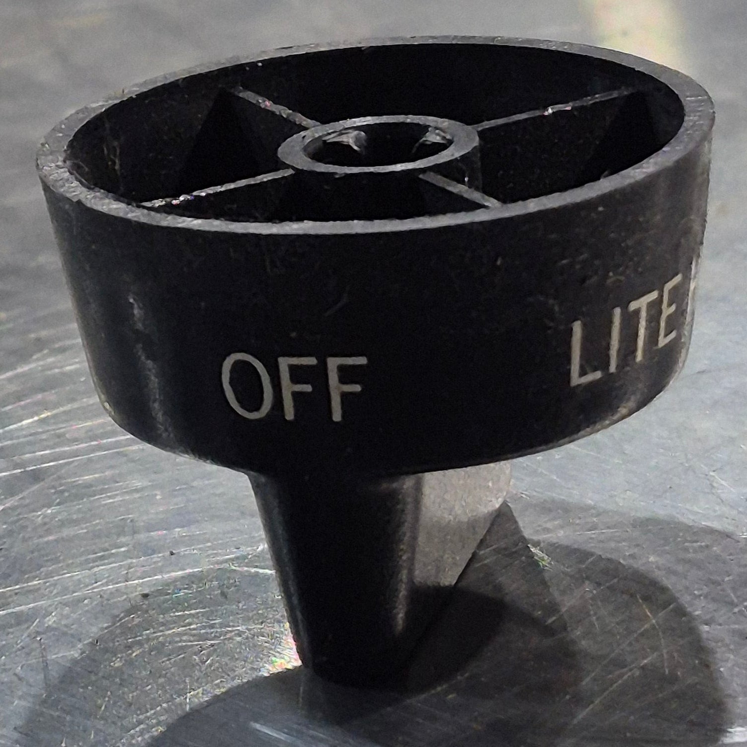 Used Magic Chef Burner Knob, With Lite, Hi and Low - Young Farts RV Parts