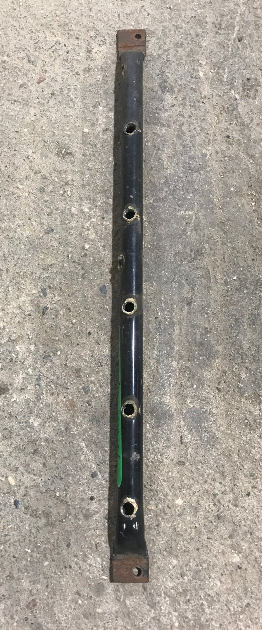 Used Magic Chef Oven Manifold Pipe 7513P09560 - Young Farts RV Parts