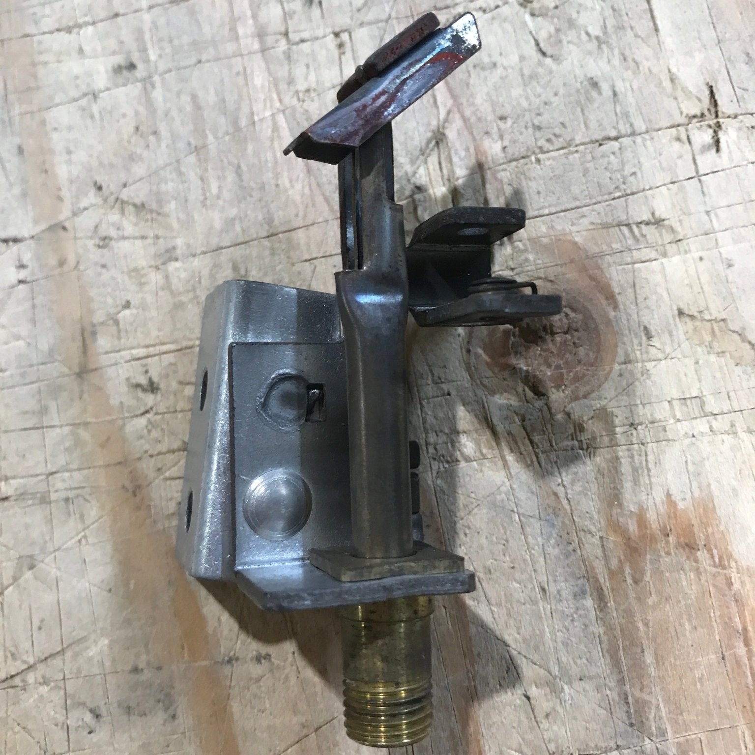 Used Magic Chef Oven Pilot - 74006334 - Young Farts RV Parts