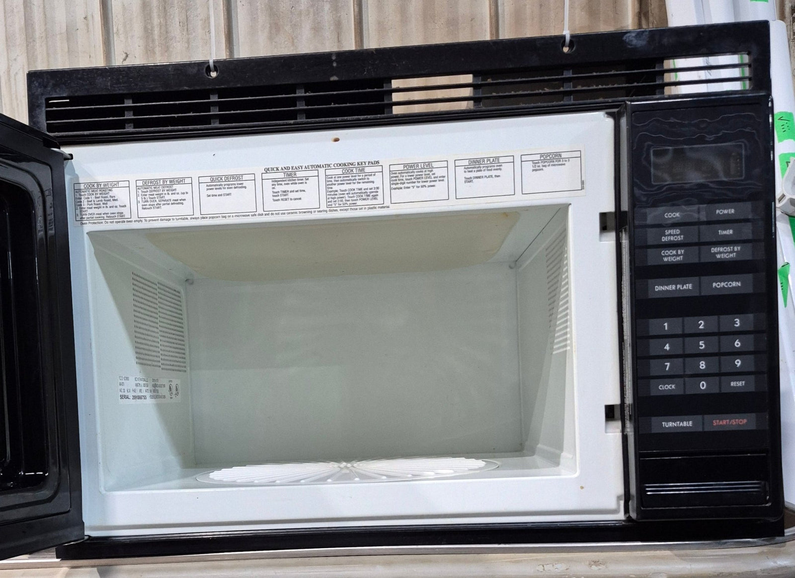 Used Magic Chef RV Microwave - 21 3/4