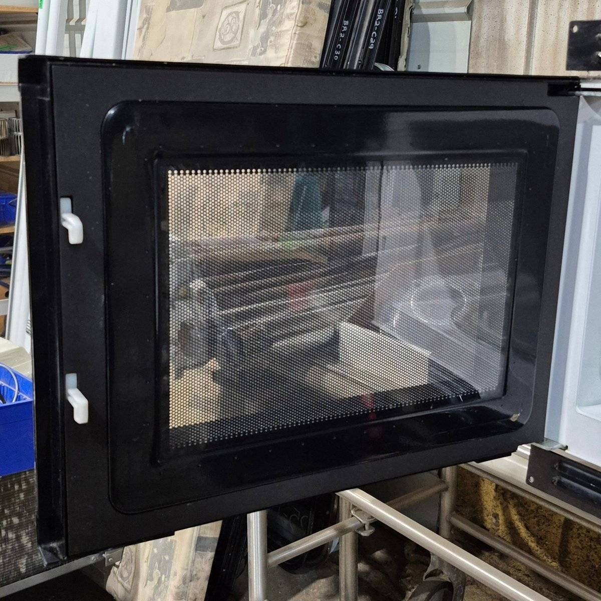 Used Mobil Chef RV Microwave - AXM - 1411/UL - Young Farts RV Parts