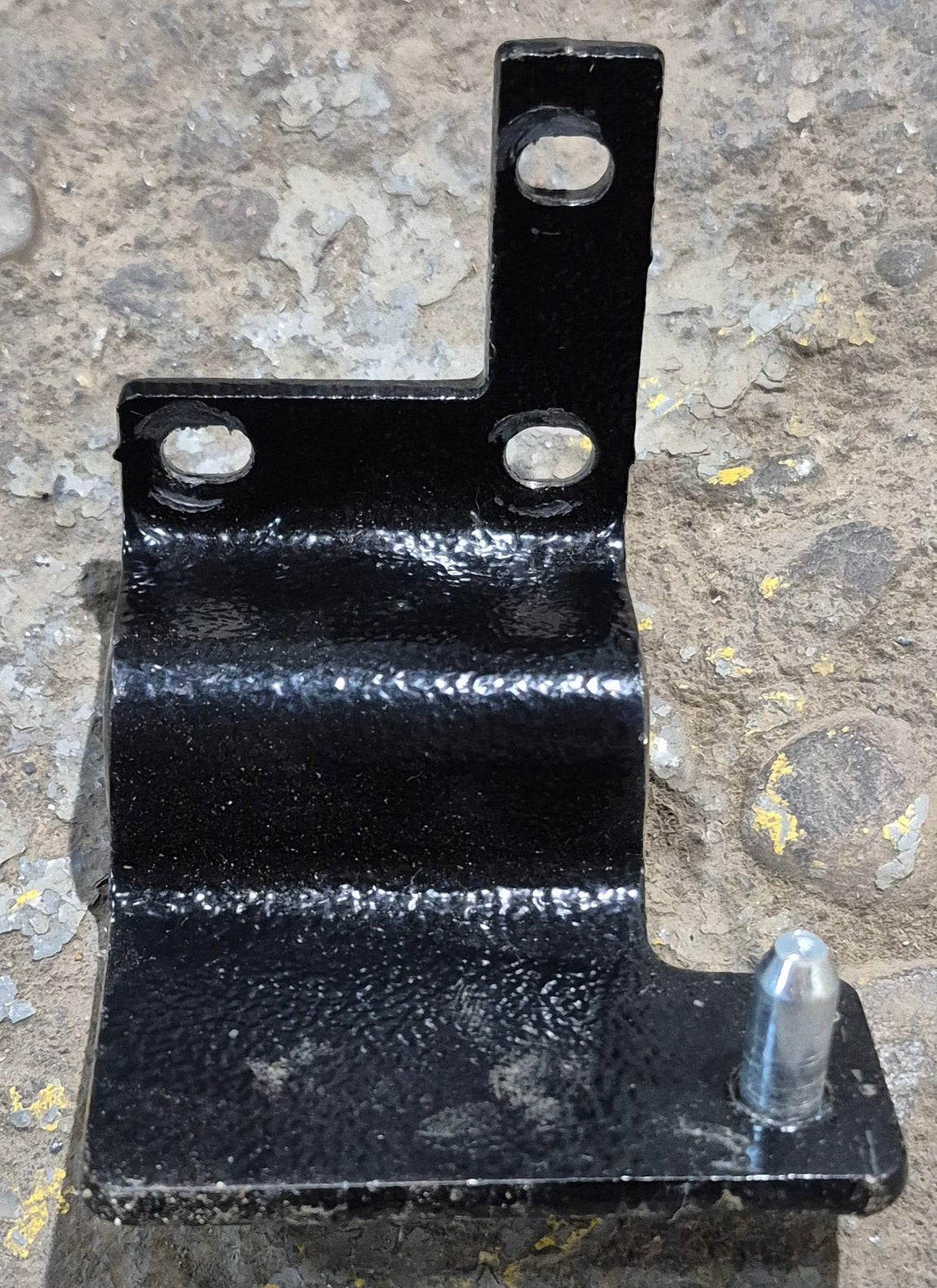 Used Norcold Fridge Door Hinge Outside Upper Left Hand - 628945 - Young Farts RV Parts