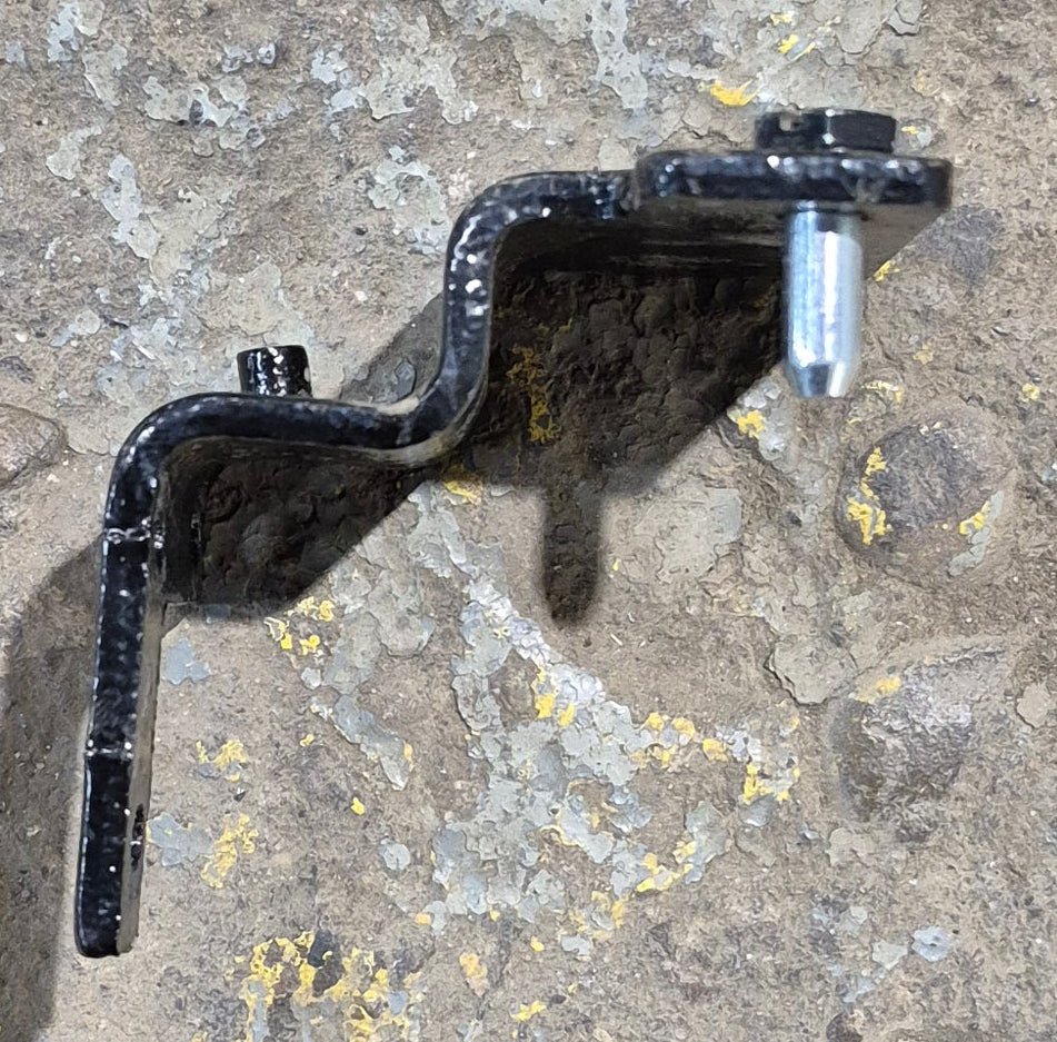 Used Norcold Fridge Door Hinge Outside Upper Left Hand - 628945 - Young Farts RV Parts