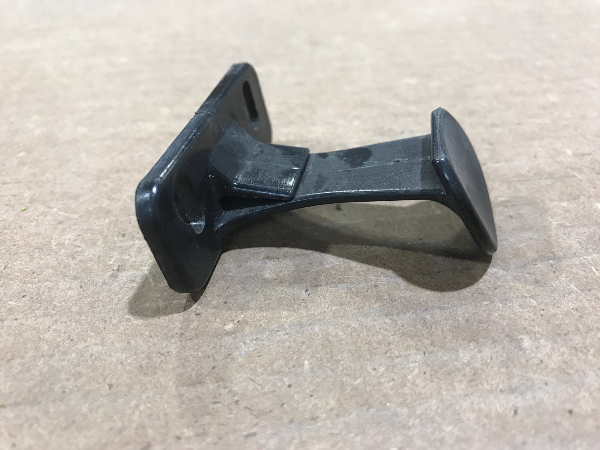 Used Norcold Fridge Door Latch - 627677 - Young Farts RV Parts