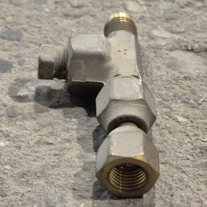 Used Norcold Pressure Tap and Swivel Connector Assembly - 621173 - Young Farts RV Parts
