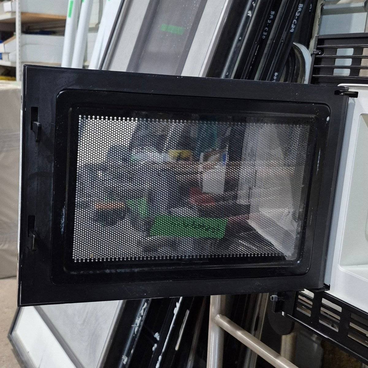 Used Panasonic Microwave - NN - 4461C - 18" W X 11" H X 10.625" D - Young Farts RV Parts