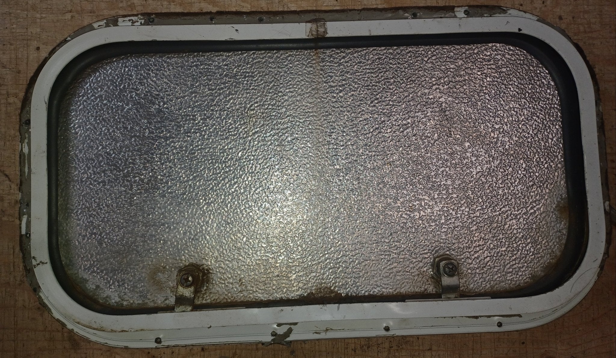 Used Radius Cornered Cargo Door 19 3/4" x 10 1/2" x 5/8 "D - Young Farts RV Parts