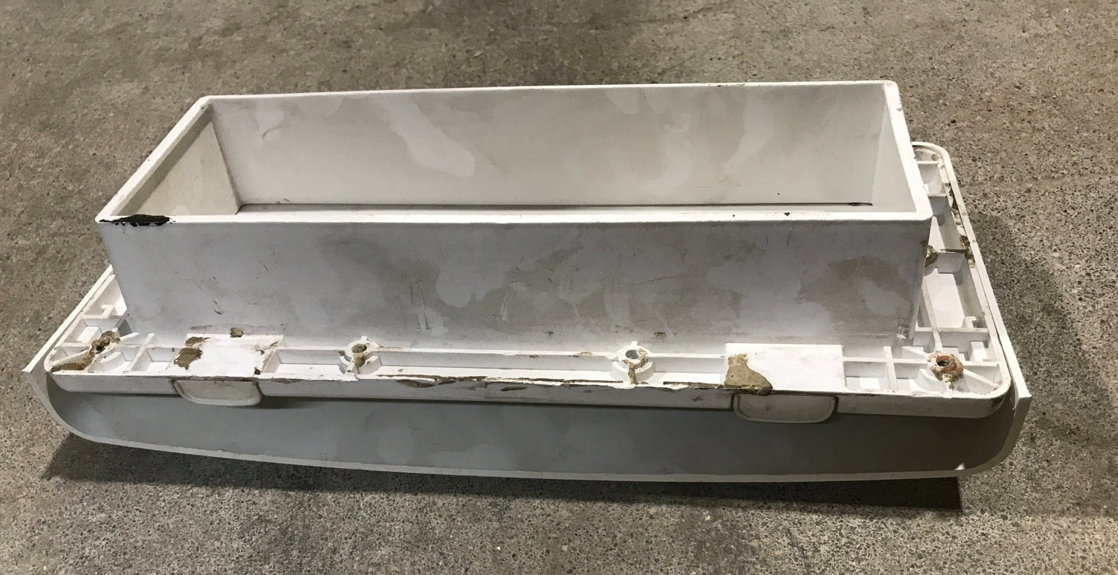 Used RANGE HOOD VENT COVER - Young Farts RV Parts